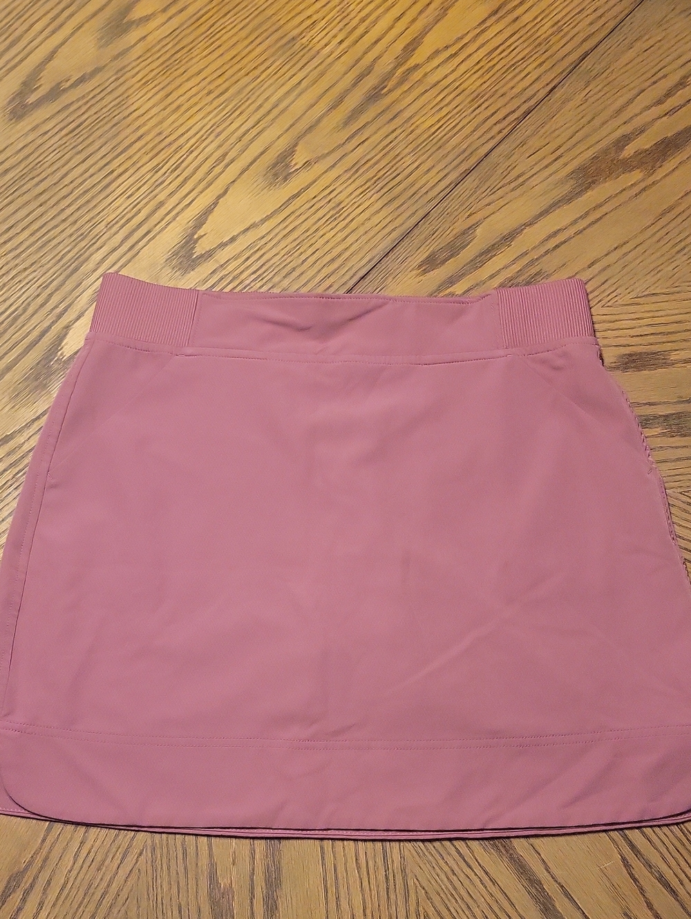 Women's Performance Skort in Dusty Rose Size SMALL (1057)